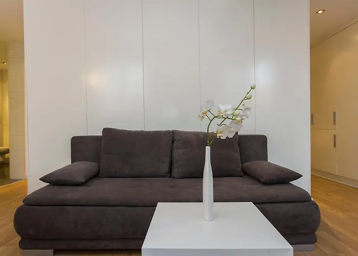 Modern In The Center Appartement