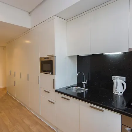 Modern In The Center Apartment Sofia