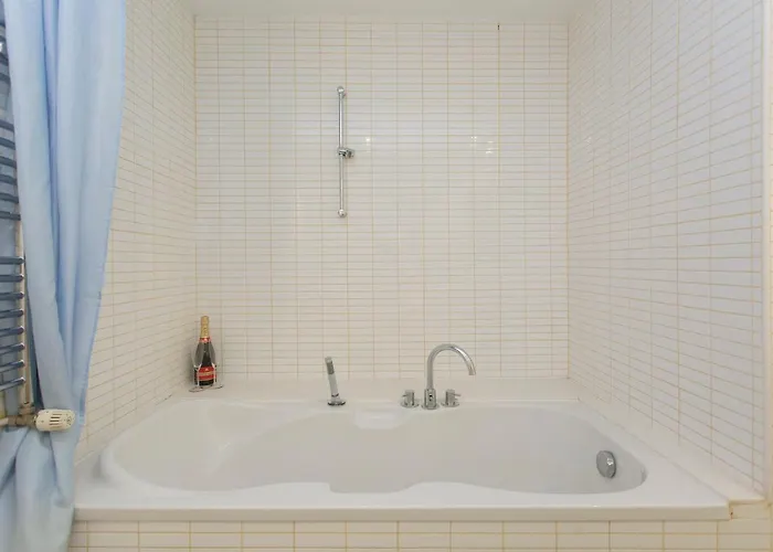 Modern In The Center Sofia