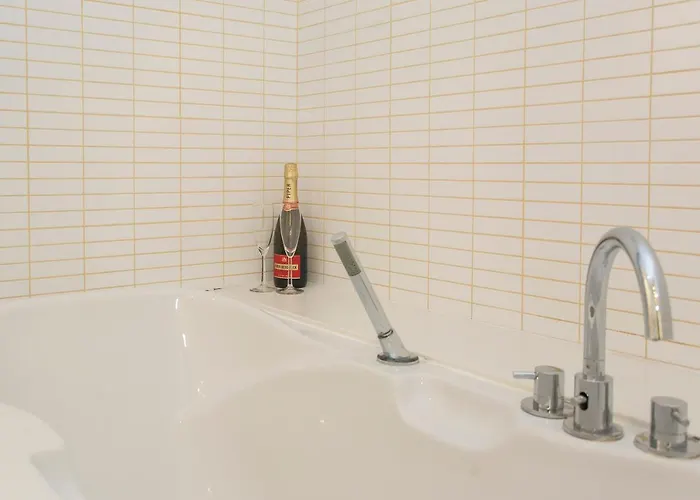 Modern In The Center * Sofia